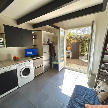 Pavillon Avec Mezzanine, Terrasse Ensoleillée, Wifi Et Parking à Argelès-sur-mer - Fr-1-388-240 *
